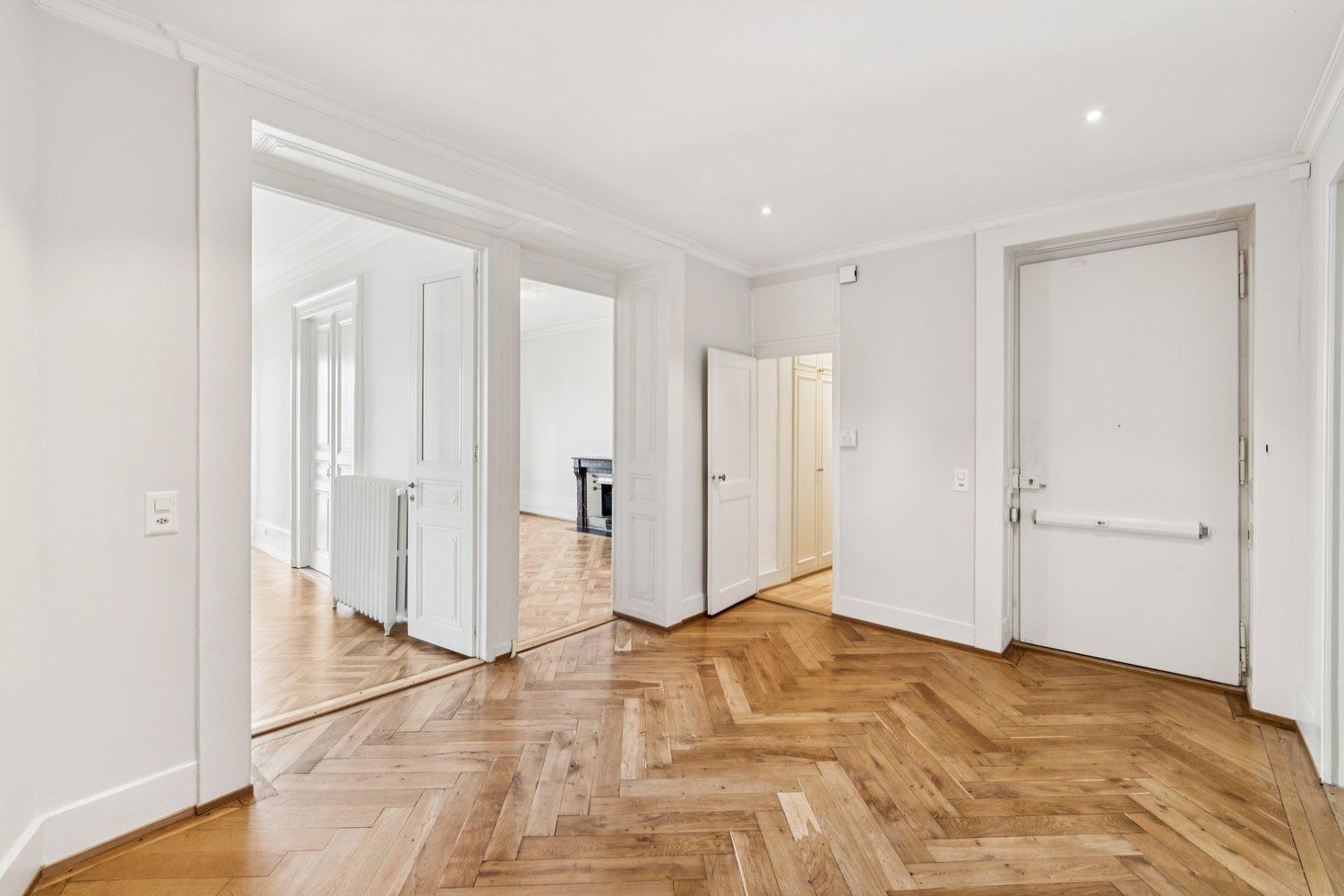 8 ½ rooms apartment