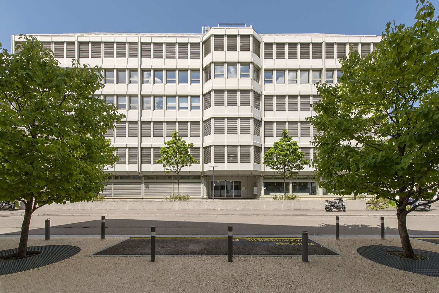 700m² office, photo 8 of 9