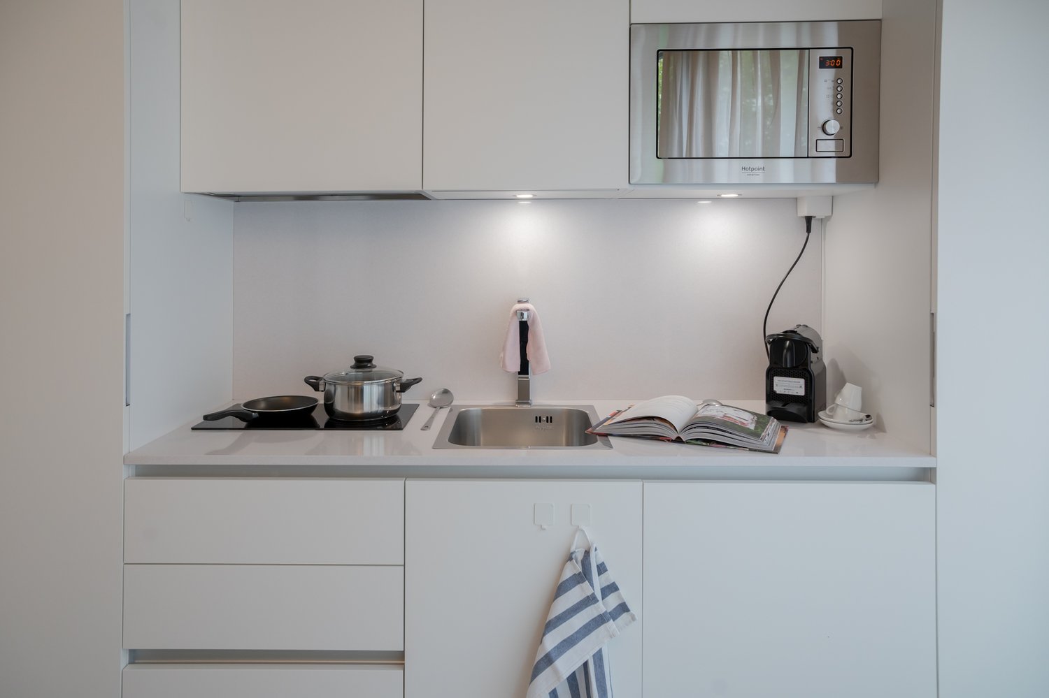 1 room furnished flat