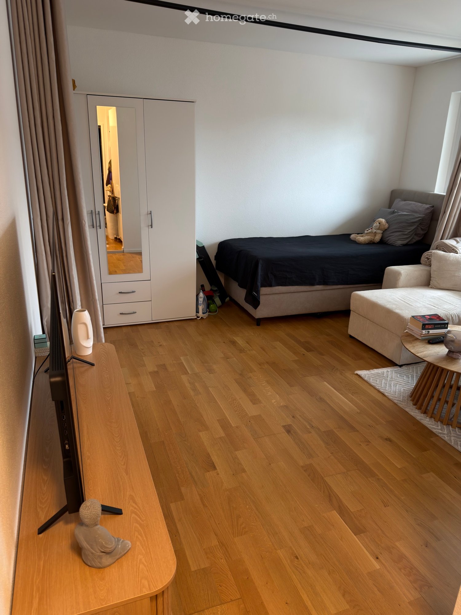 1 room single room