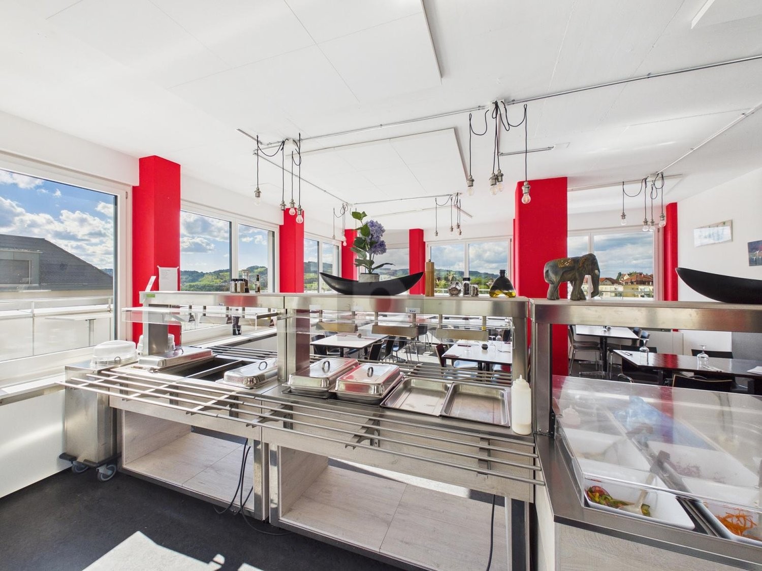 110m² restaurant