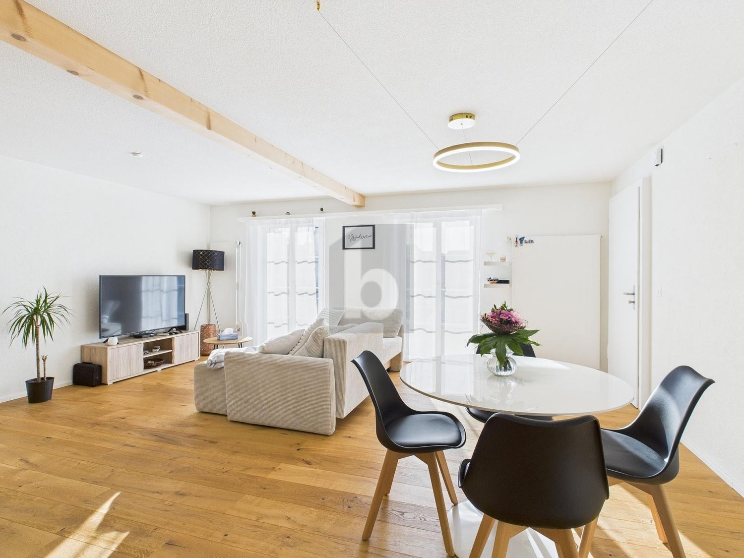 4 ½ rooms apartment, photo 2 of 4