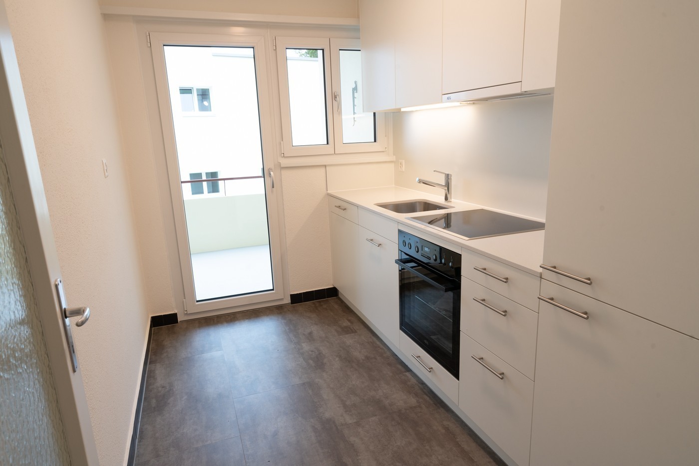 3 rooms apartment, photo 3 of 10