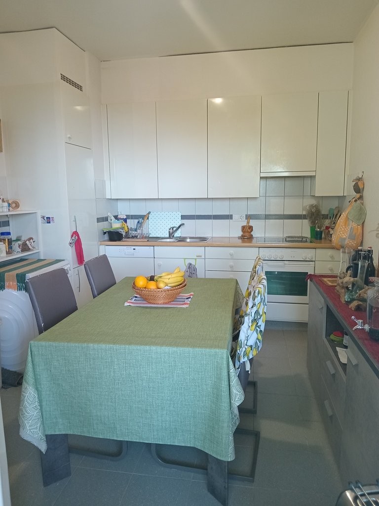 3 rooms apartment, photo 2 of 5