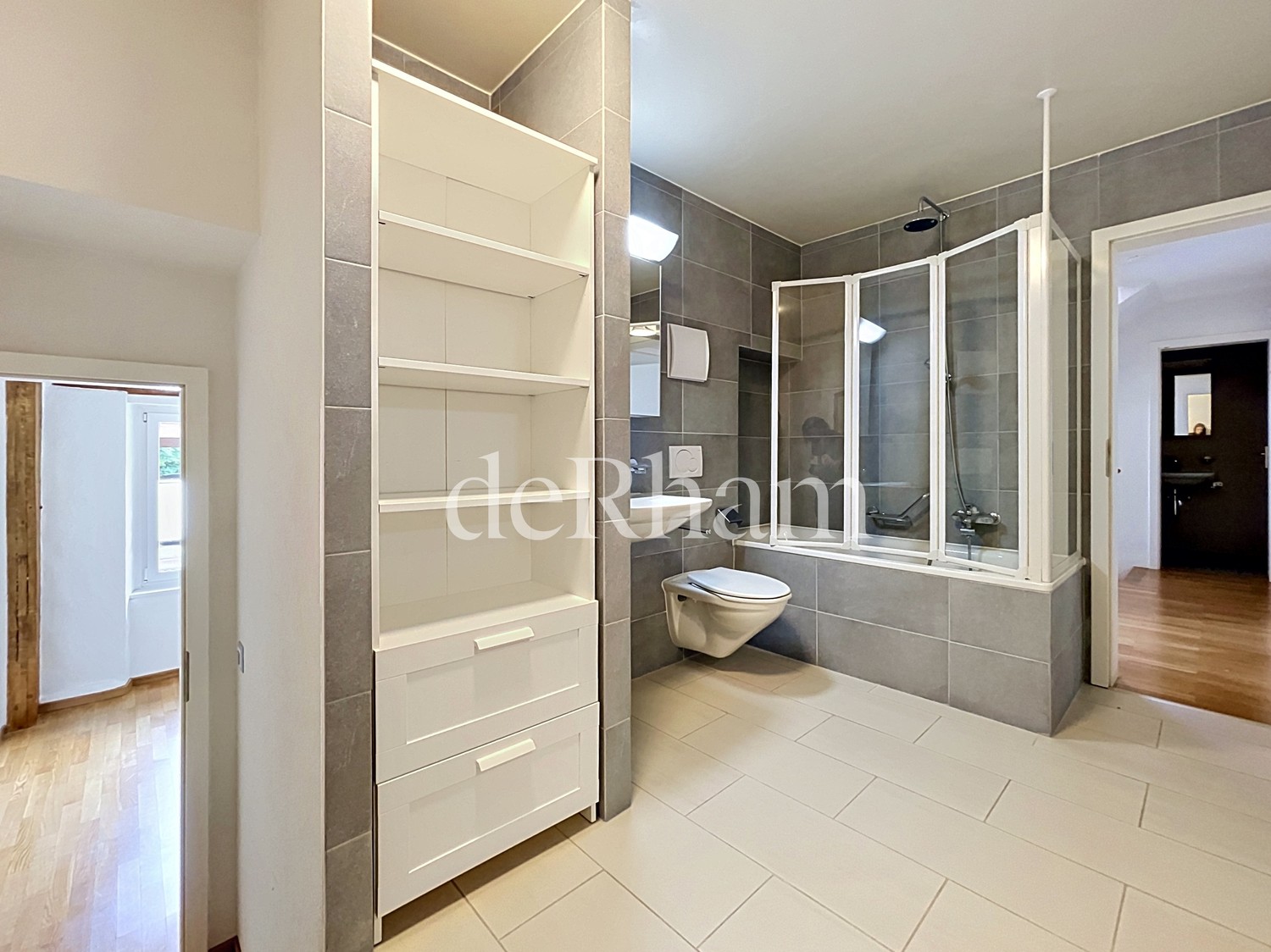 8 ½ rooms apartment
