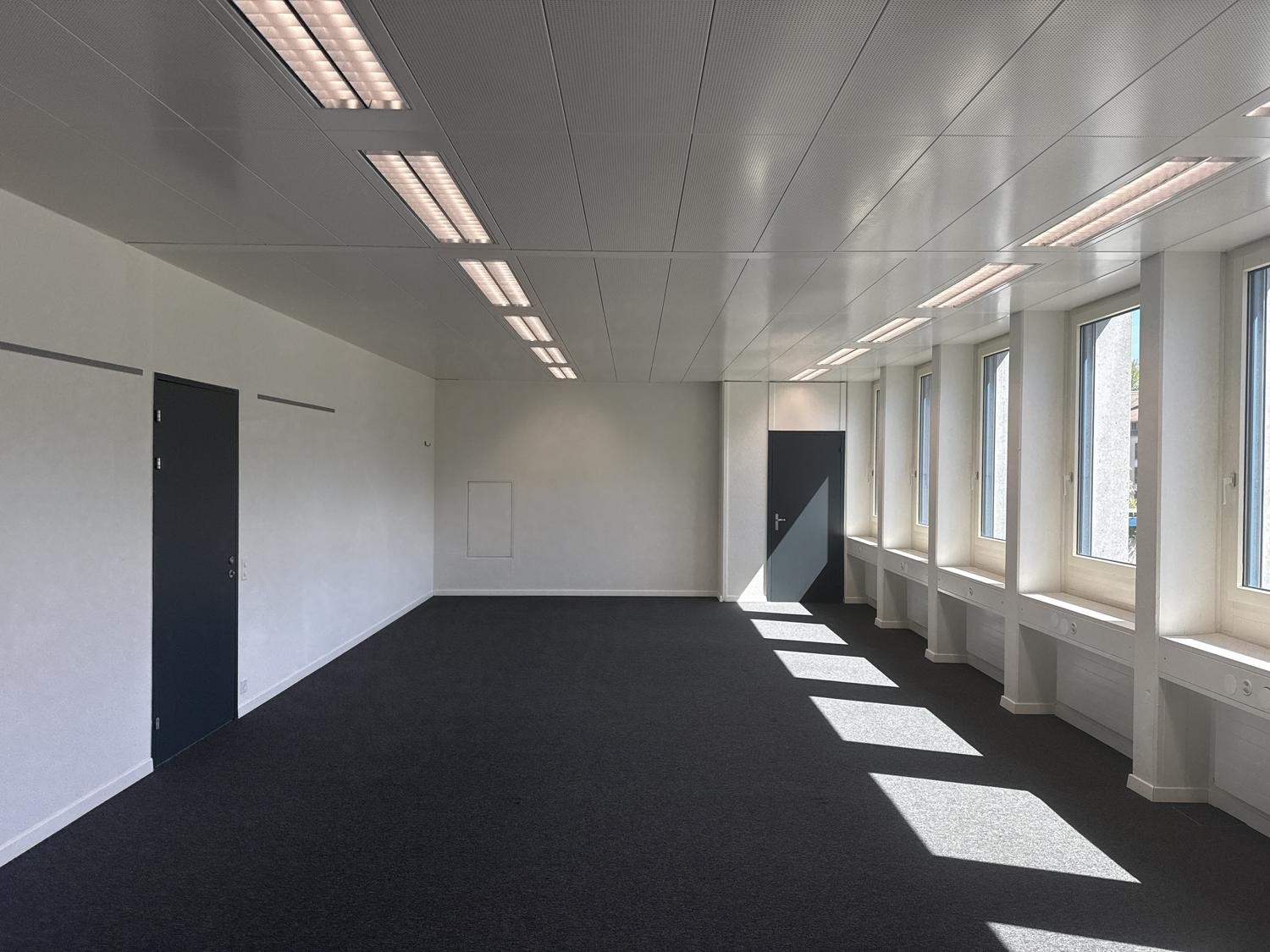 71m² office, photo 2 of 7
