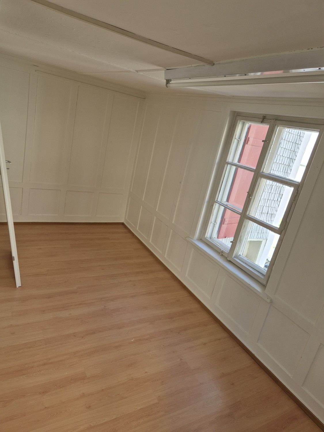 27m² commercial