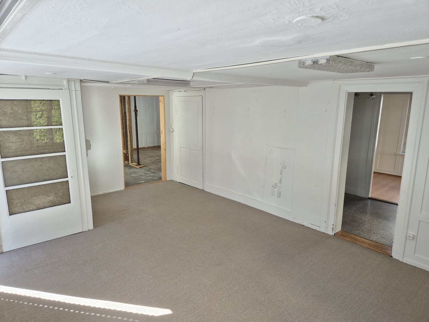27m² commercial