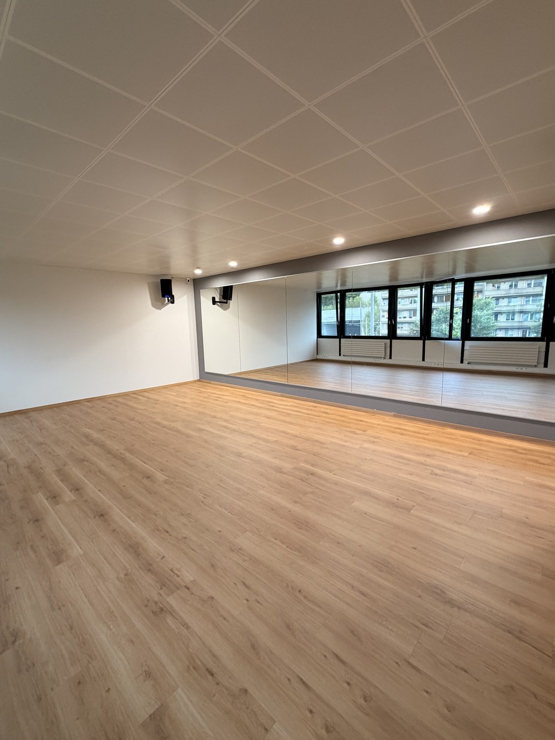 100-150m² commercial, photo 8 of 10