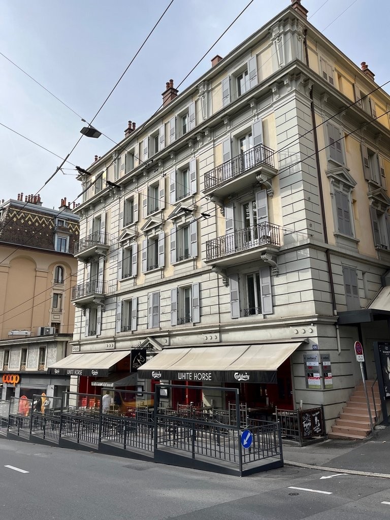 3 rooms mansard