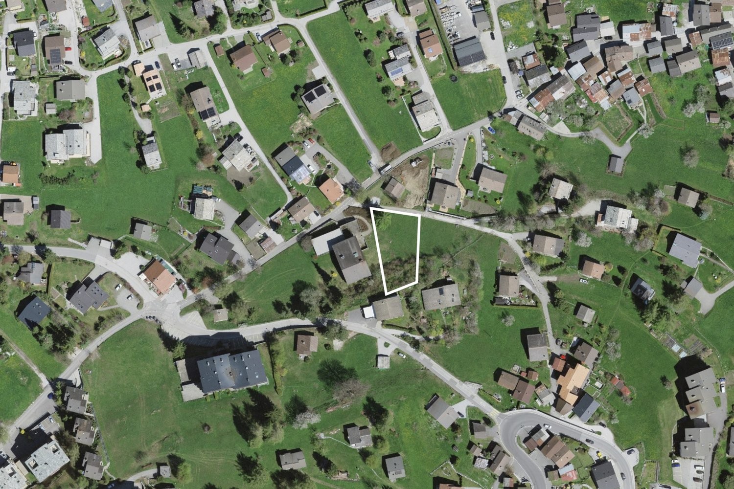 Terrain à bâtir de 912m²