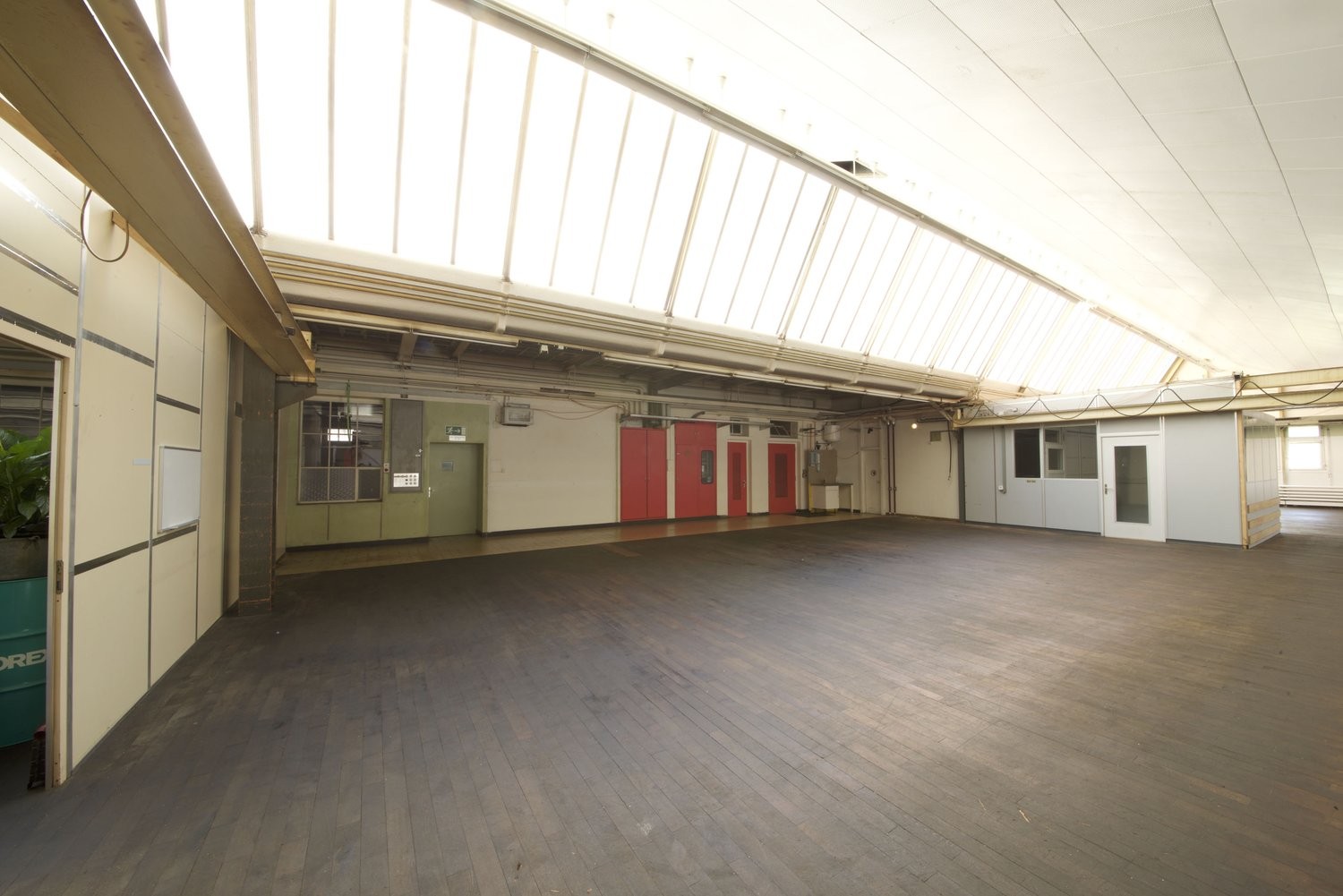2000m² office, foto 2 di 5