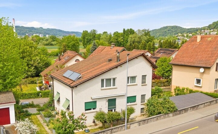 Multi family house