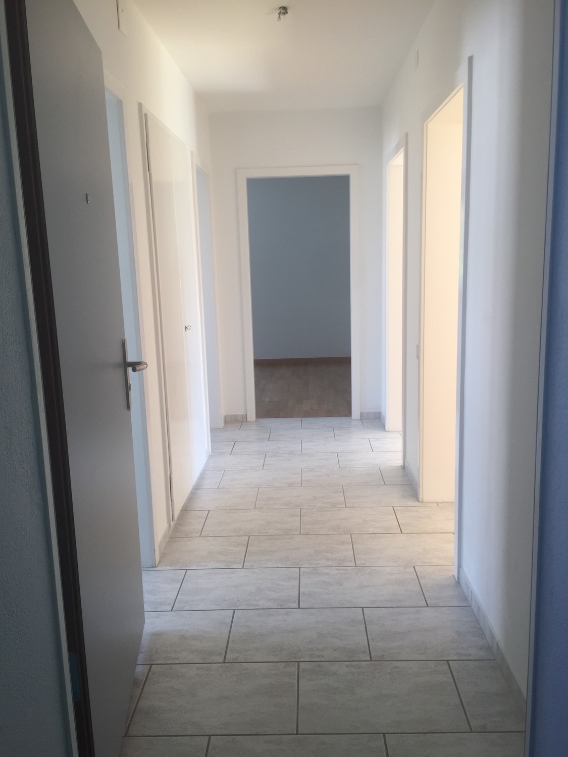 3 rooms apartment, photo 1 of 9