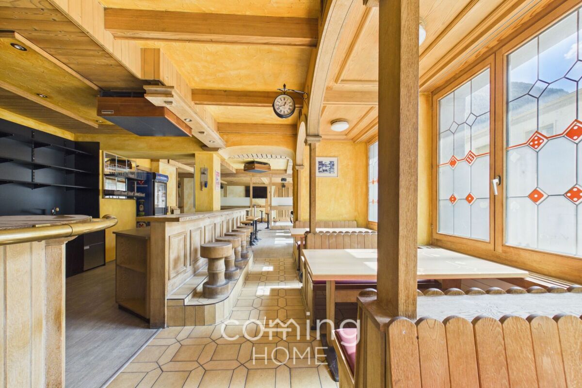 Restaurant, photo 5 of 10