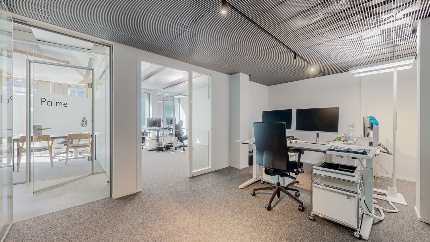 670m² office, photo 7 of 10
