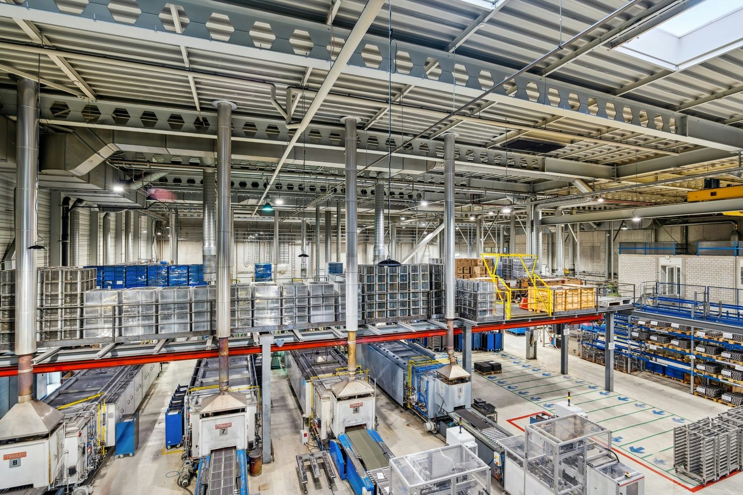10000m² commercial, photo 1 of 8