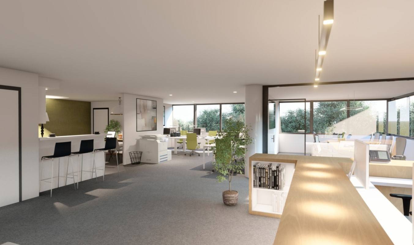 170m² commerciale