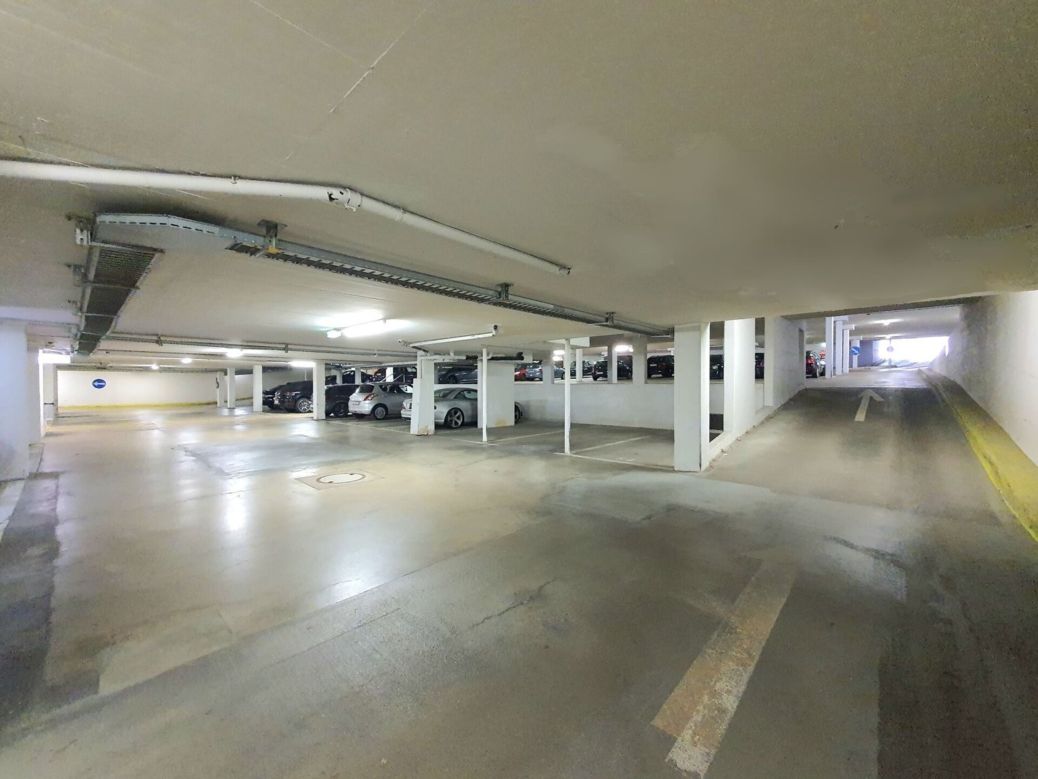 Open slot, photo 2 of 3