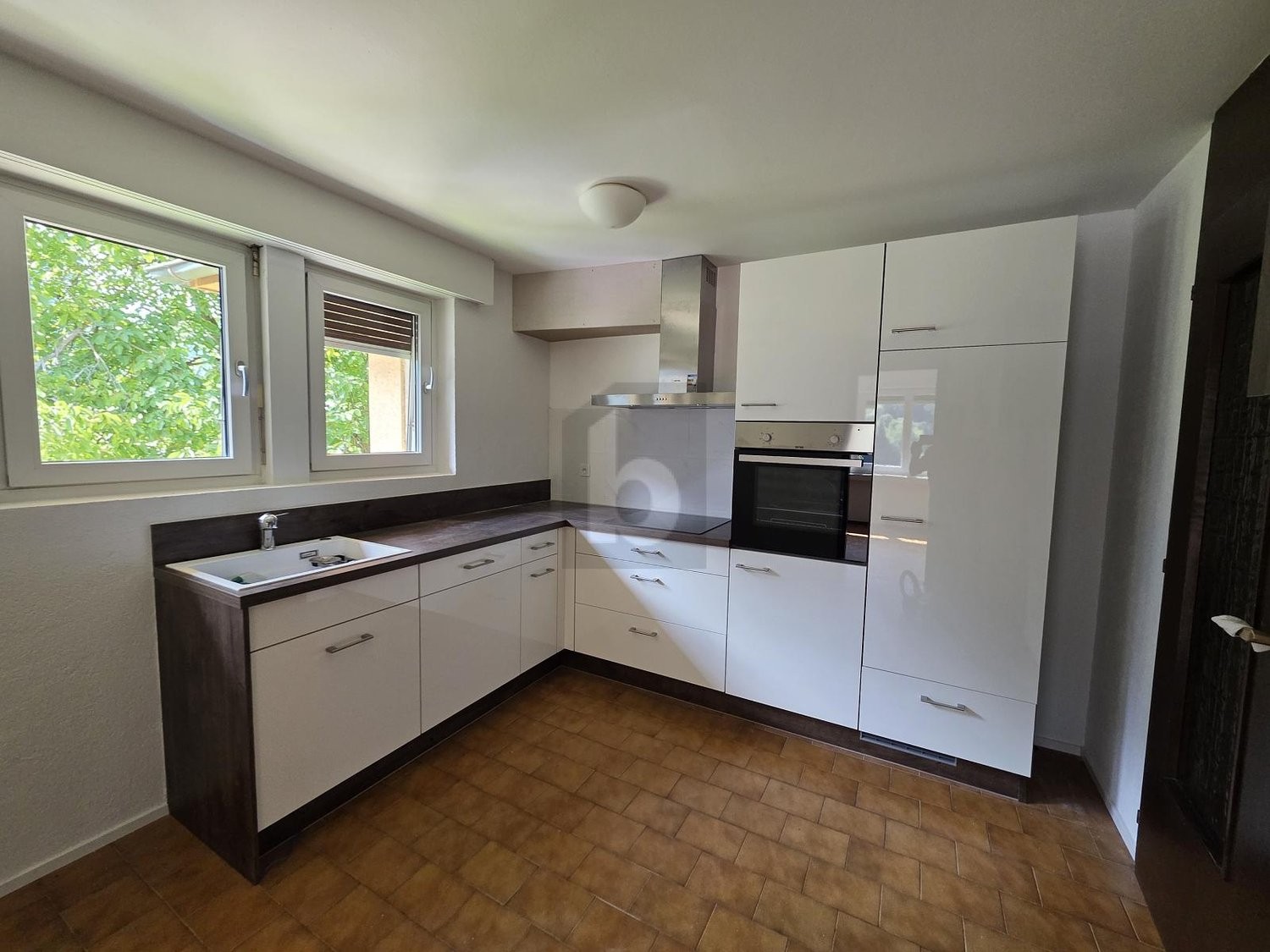 6 rooms apartment, photo 3 of 4