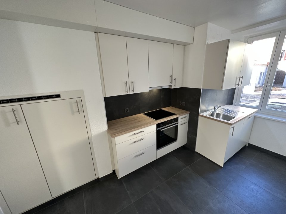 3 rooms apartment, photo 2 of 6