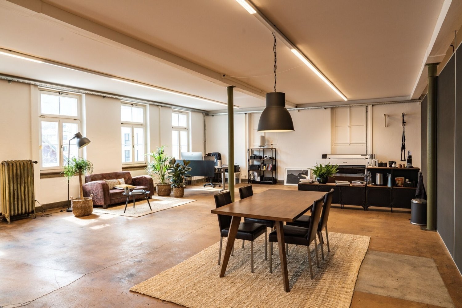 163m² locale hobby