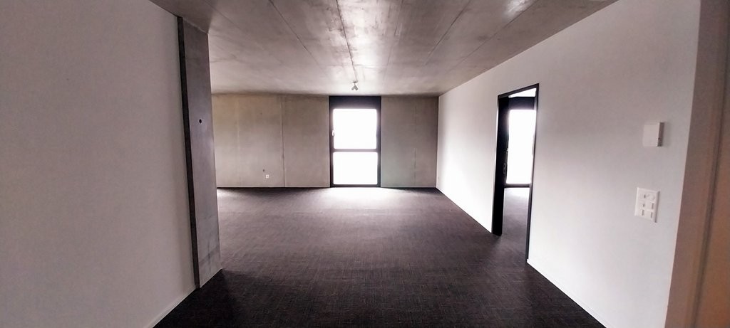 101m² office, photo 2 of 5