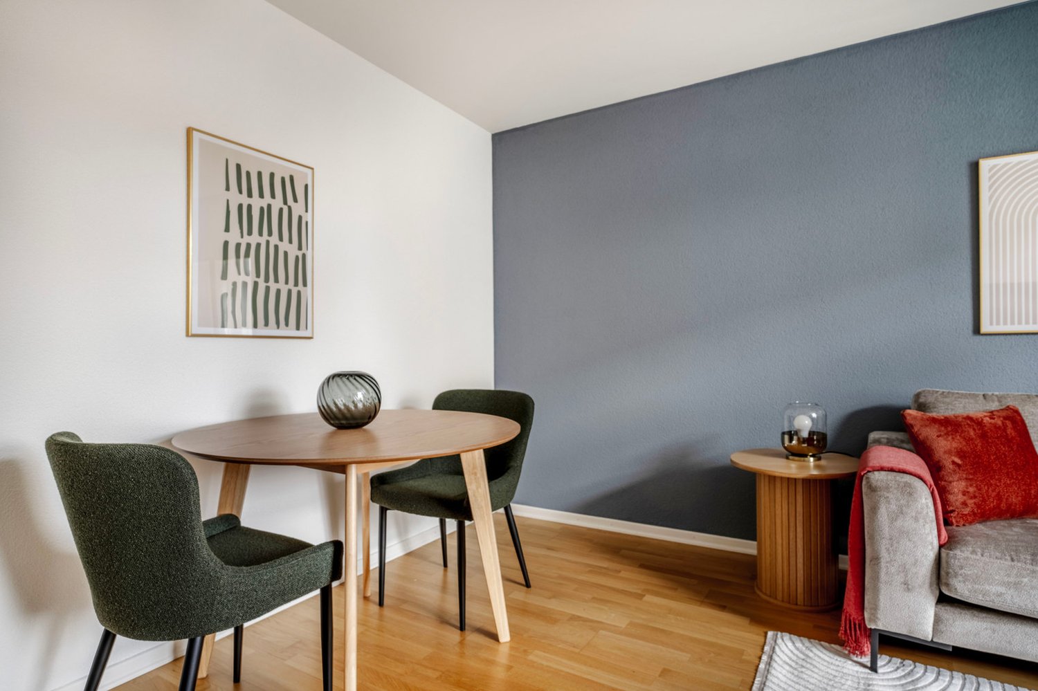 2 ½ rooms furnished flat