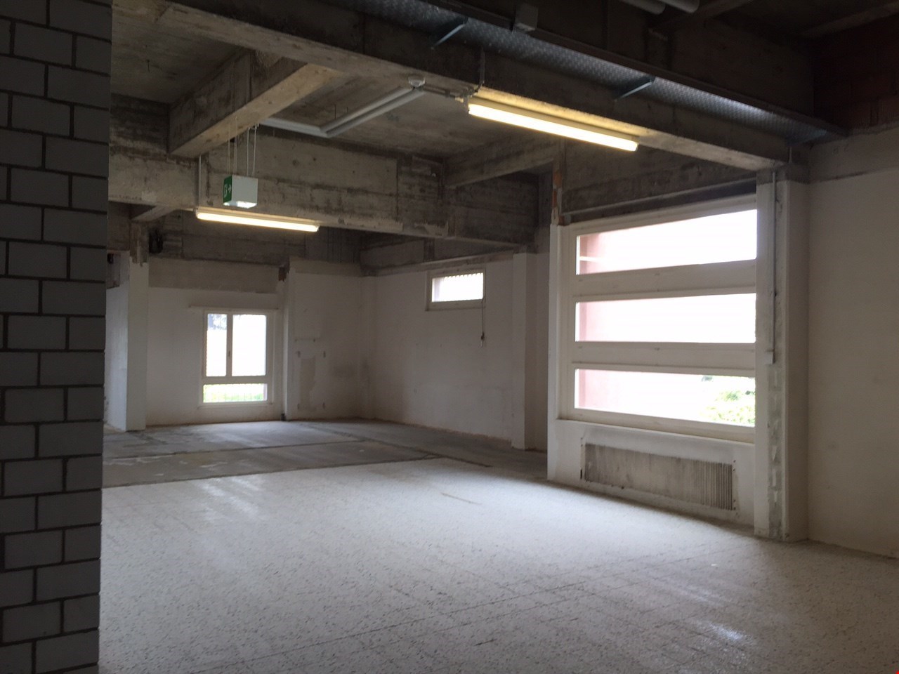 120m² industrial object, photo 7 of 10