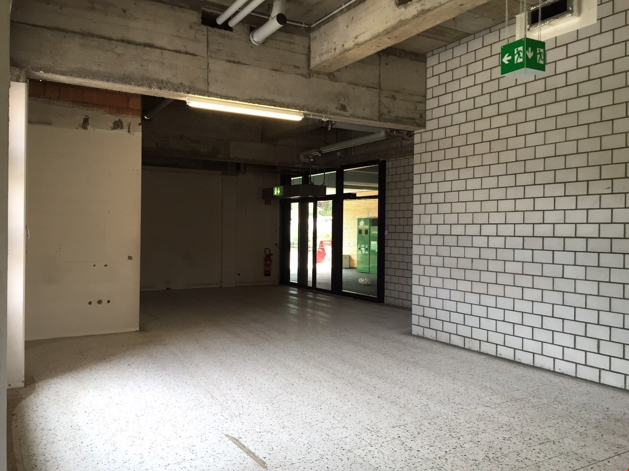 120m² industrial object, photo 6 of 10