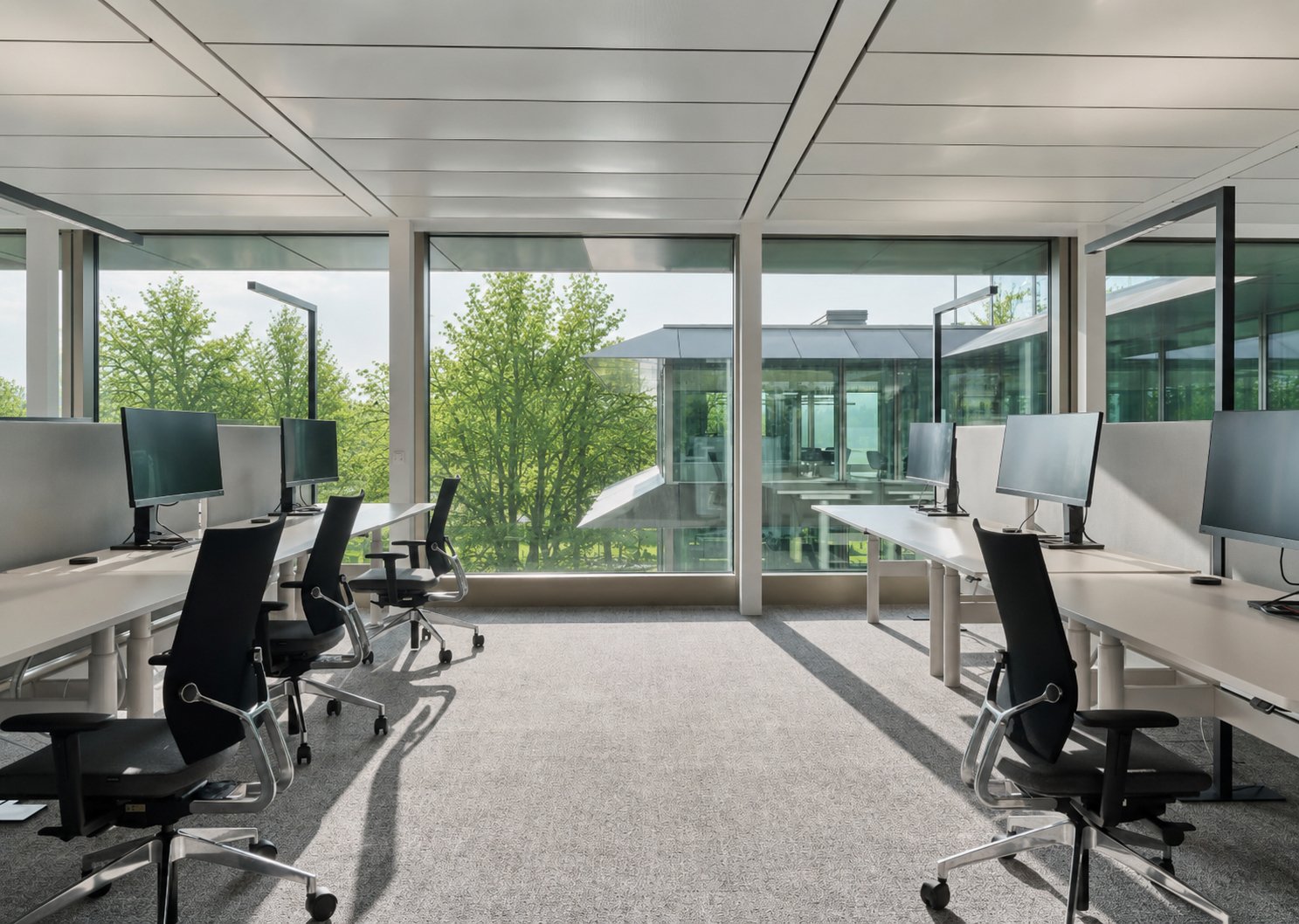 1451m² office, photo 5 of 10