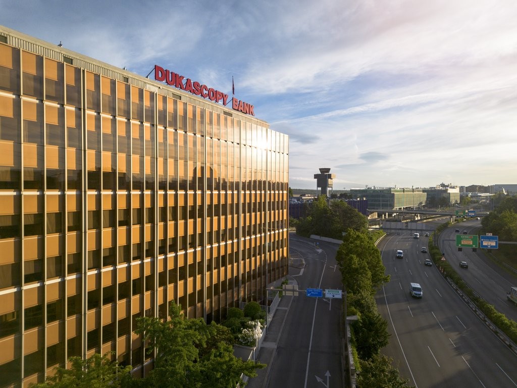 417m² office, photo 2 of 9