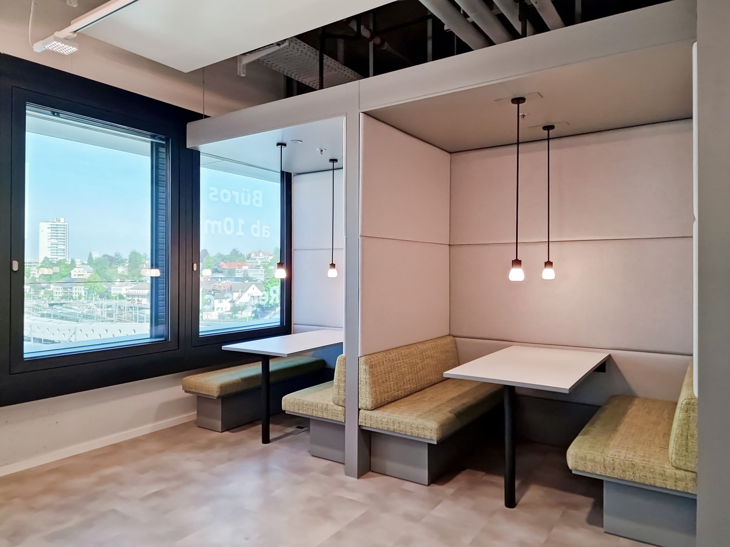 30m² office, photo 1 of 10