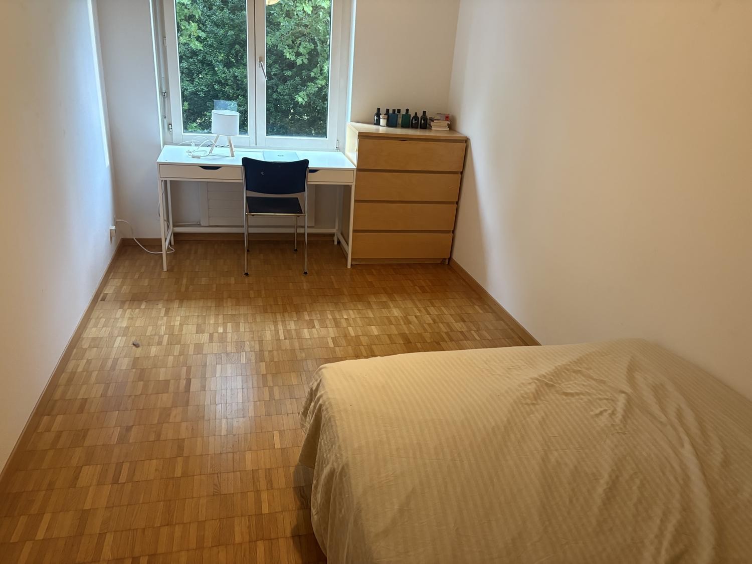 Zimmer in einer Wohngemeinschaft, Foto 4 von 4