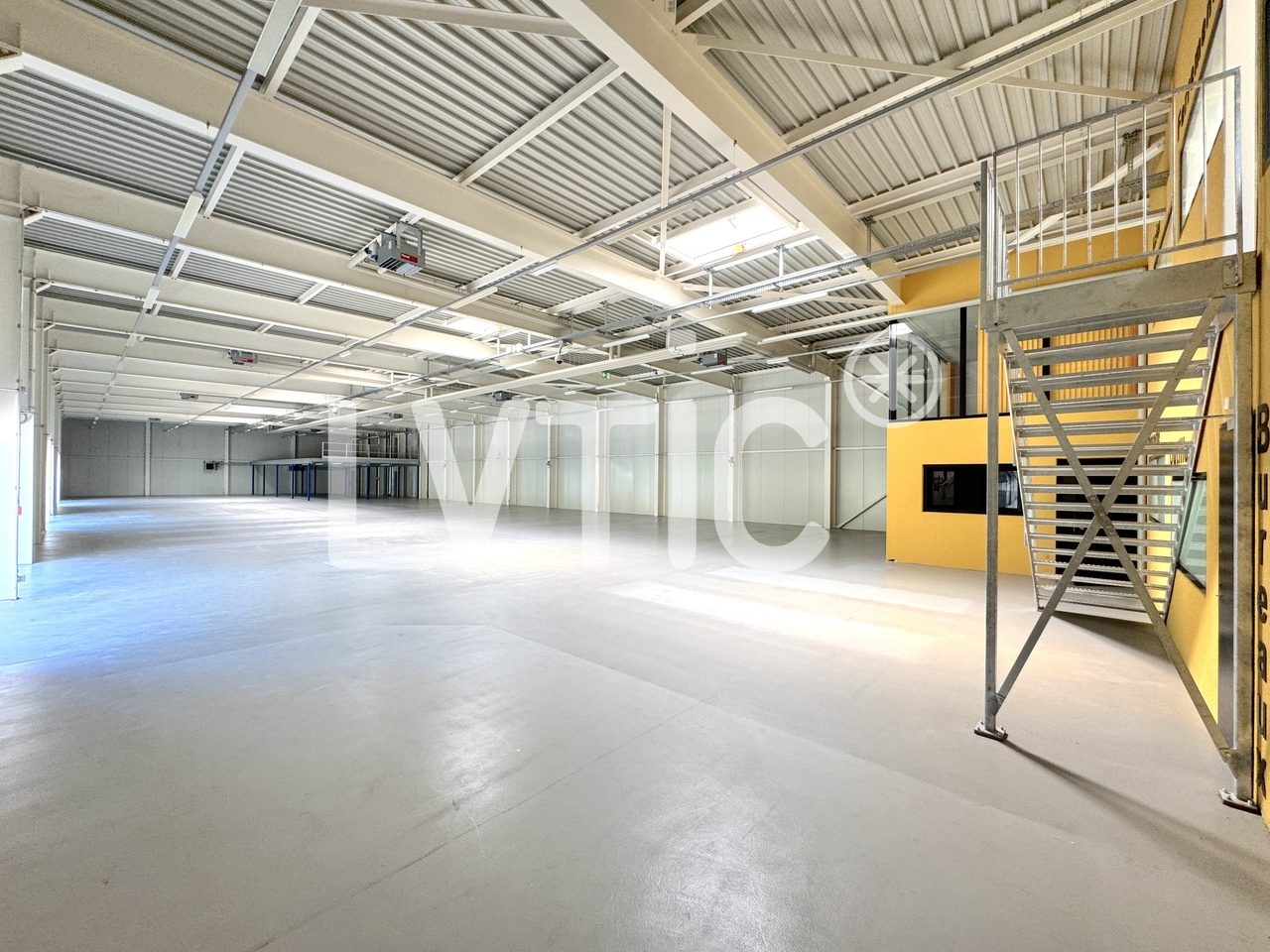 1000m² advertising area, photo 3 of 10