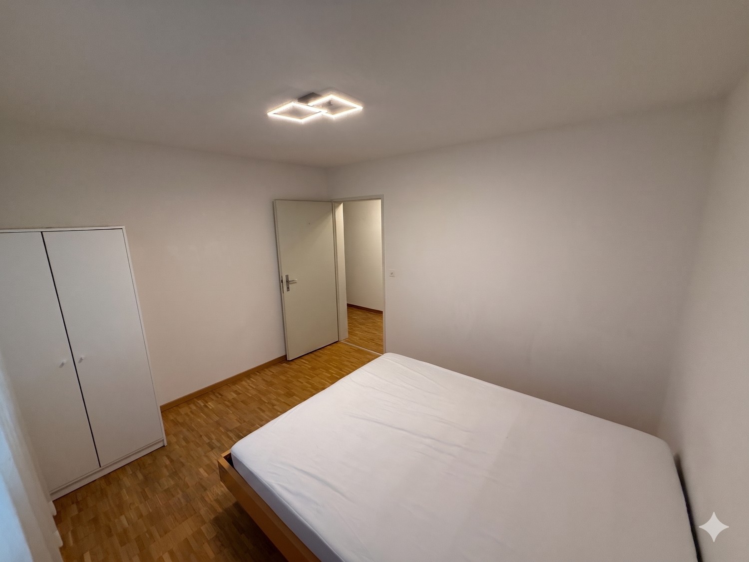 Room in a shared flat, photo 2 sur 6