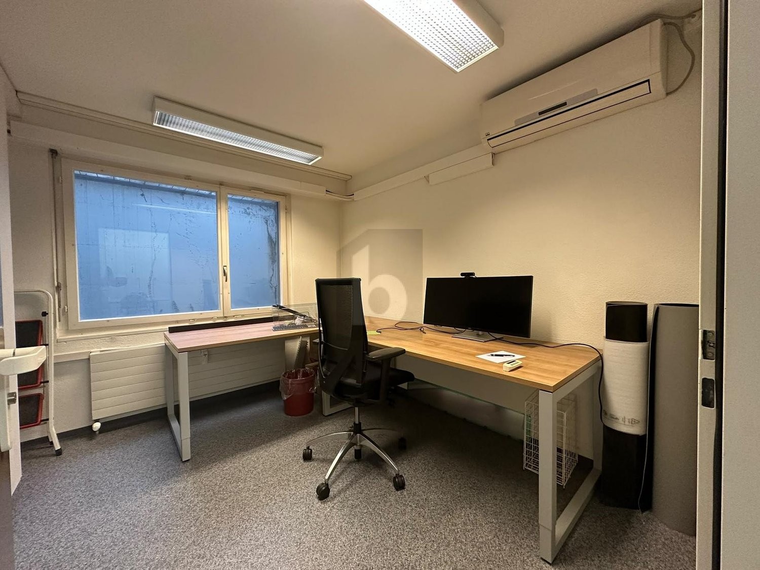74m² office, photo 3 of 4