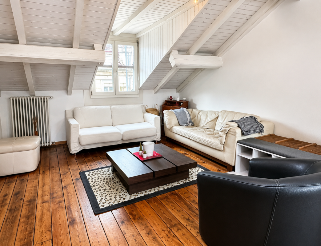 4 rooms attic flat, photo 1 of 5