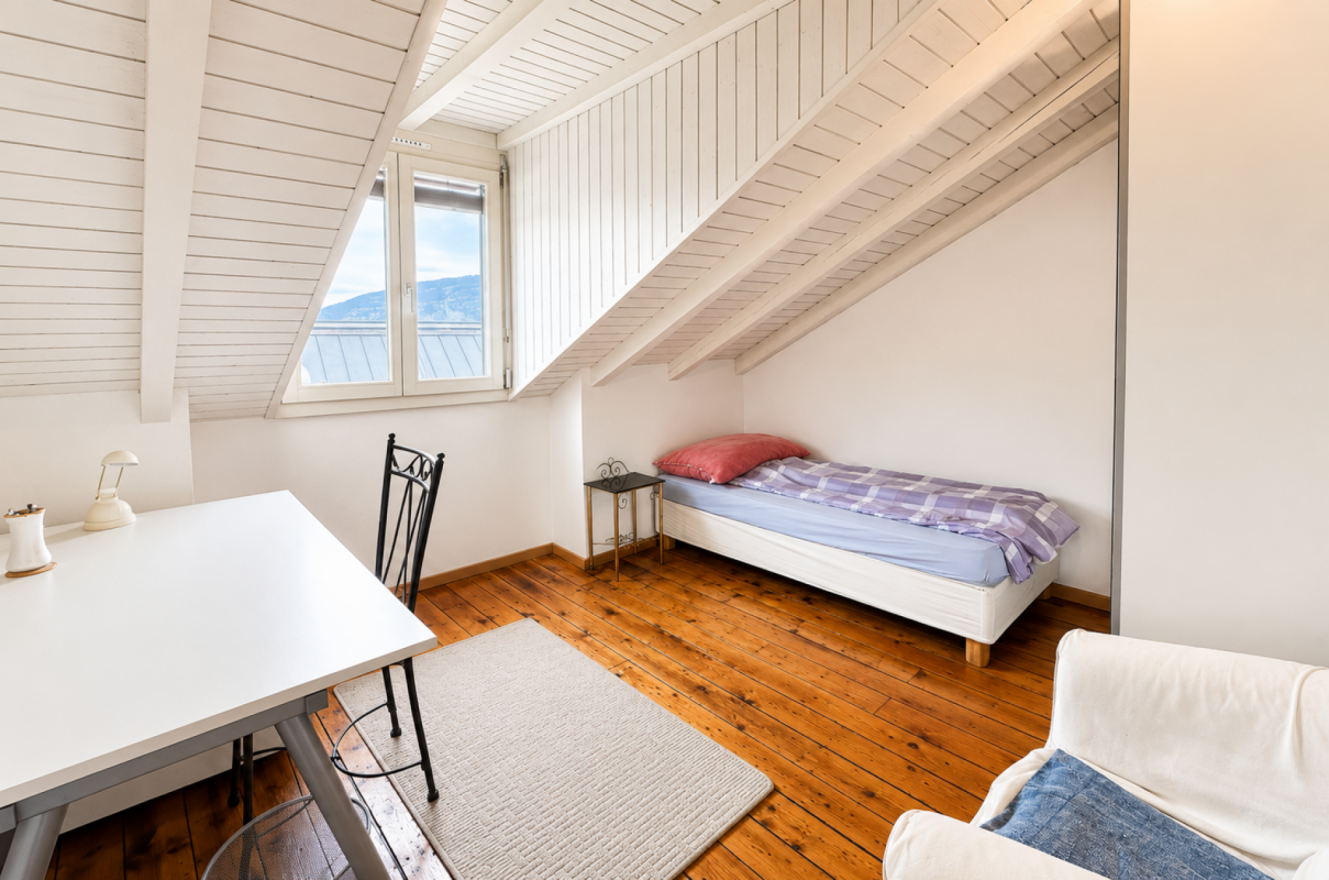4 rooms attic flat, photo 4 of 5