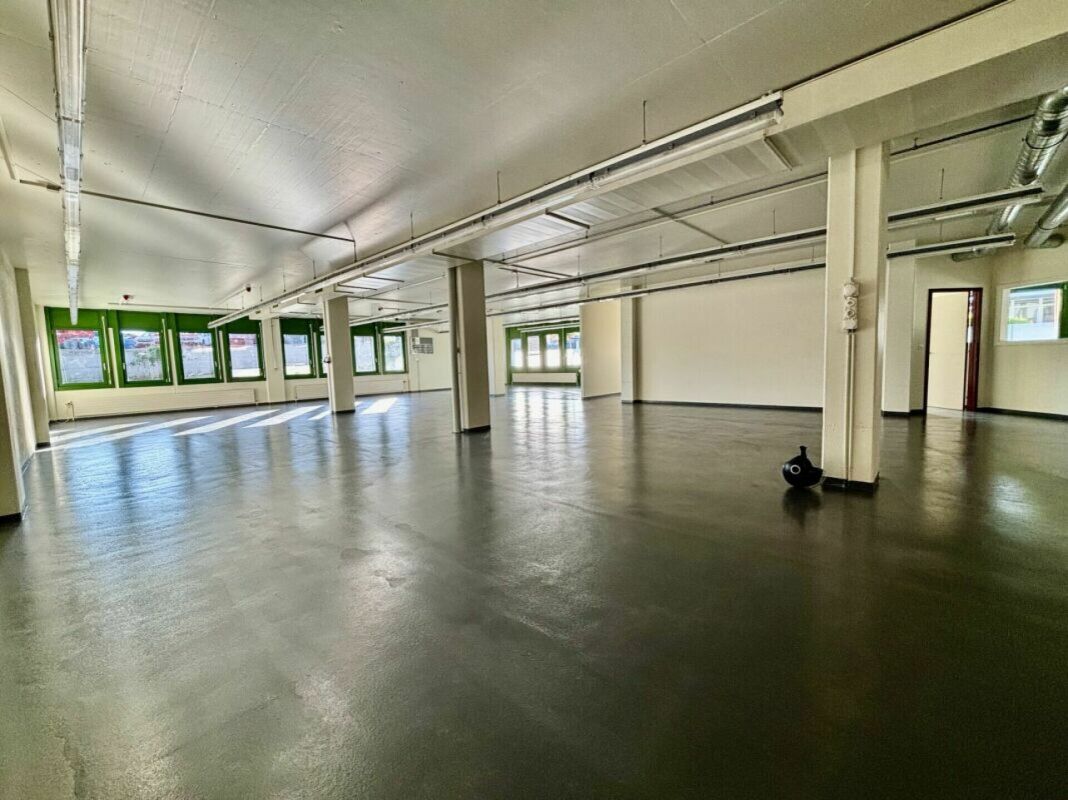 340m² ufficio