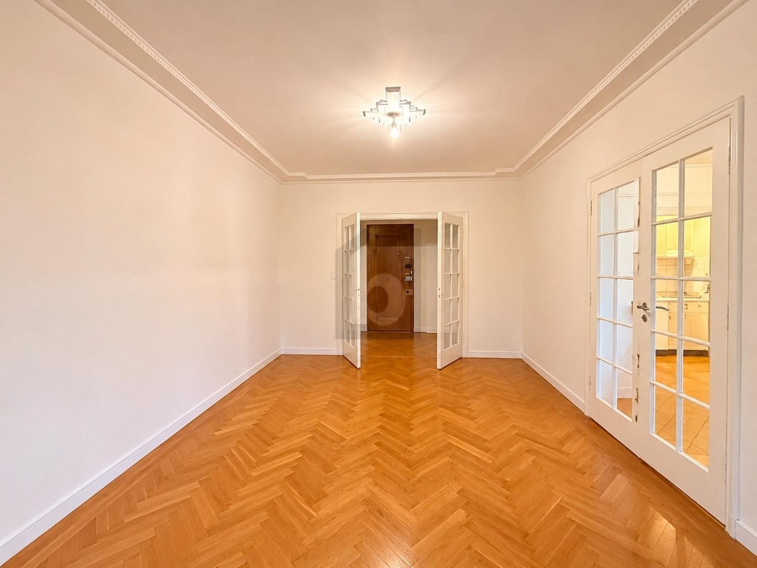 3 rooms apartment (3)