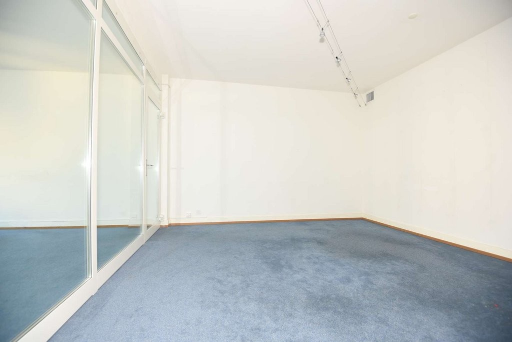 80m² office, photo 2 of 8