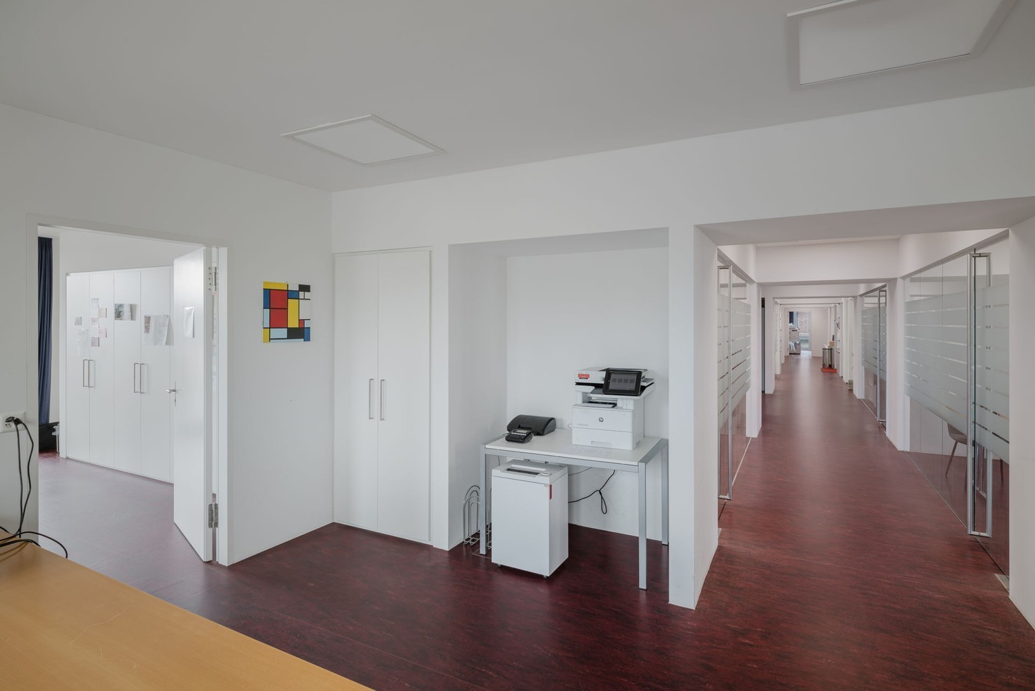 447m² office, photo 4 of 10