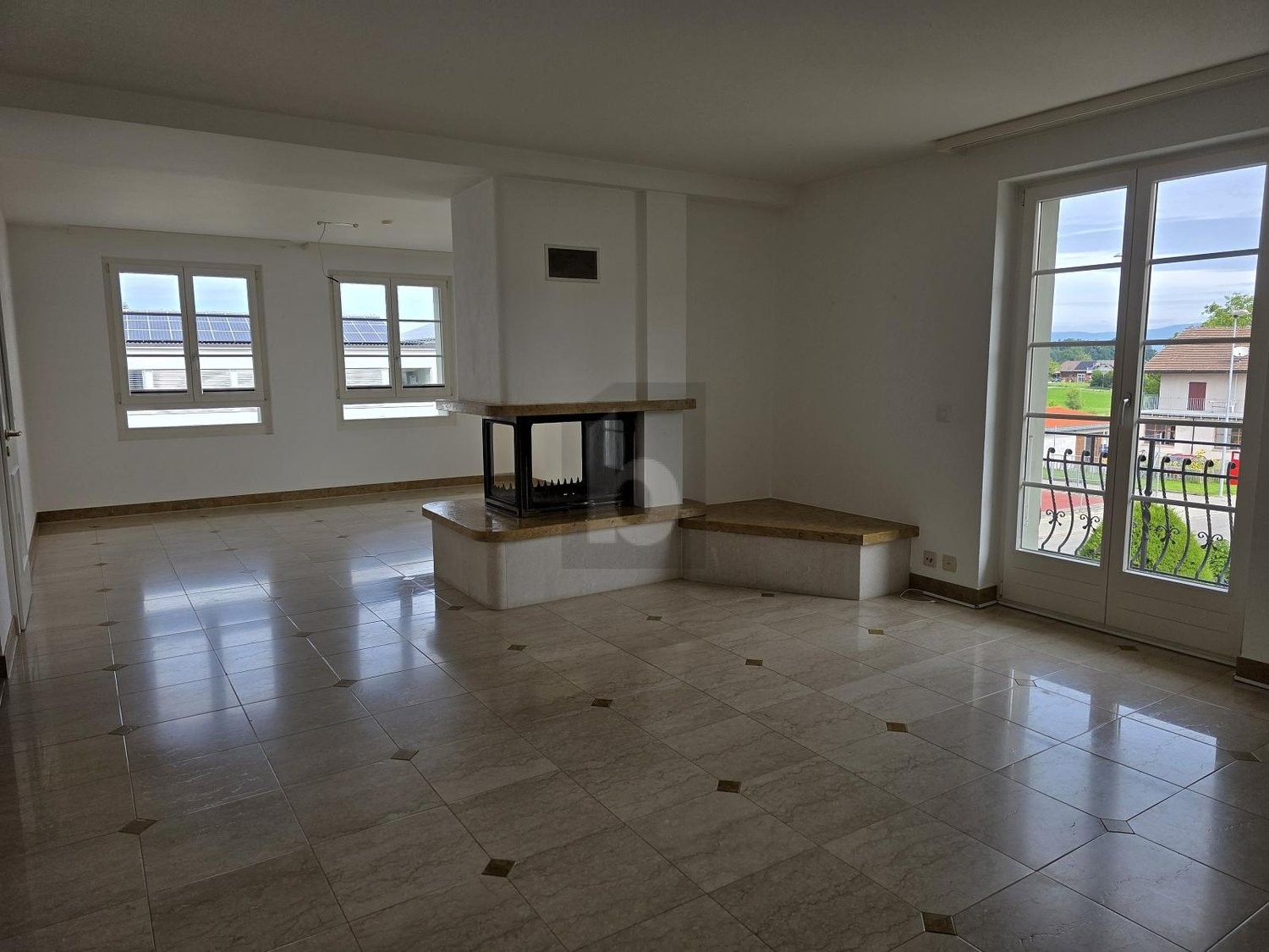 13 ½ rooms multi family house