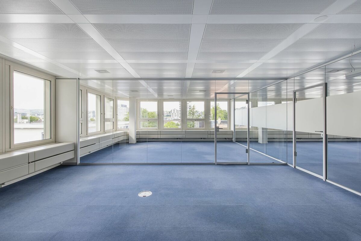 1206m² office, photo 3 of 7