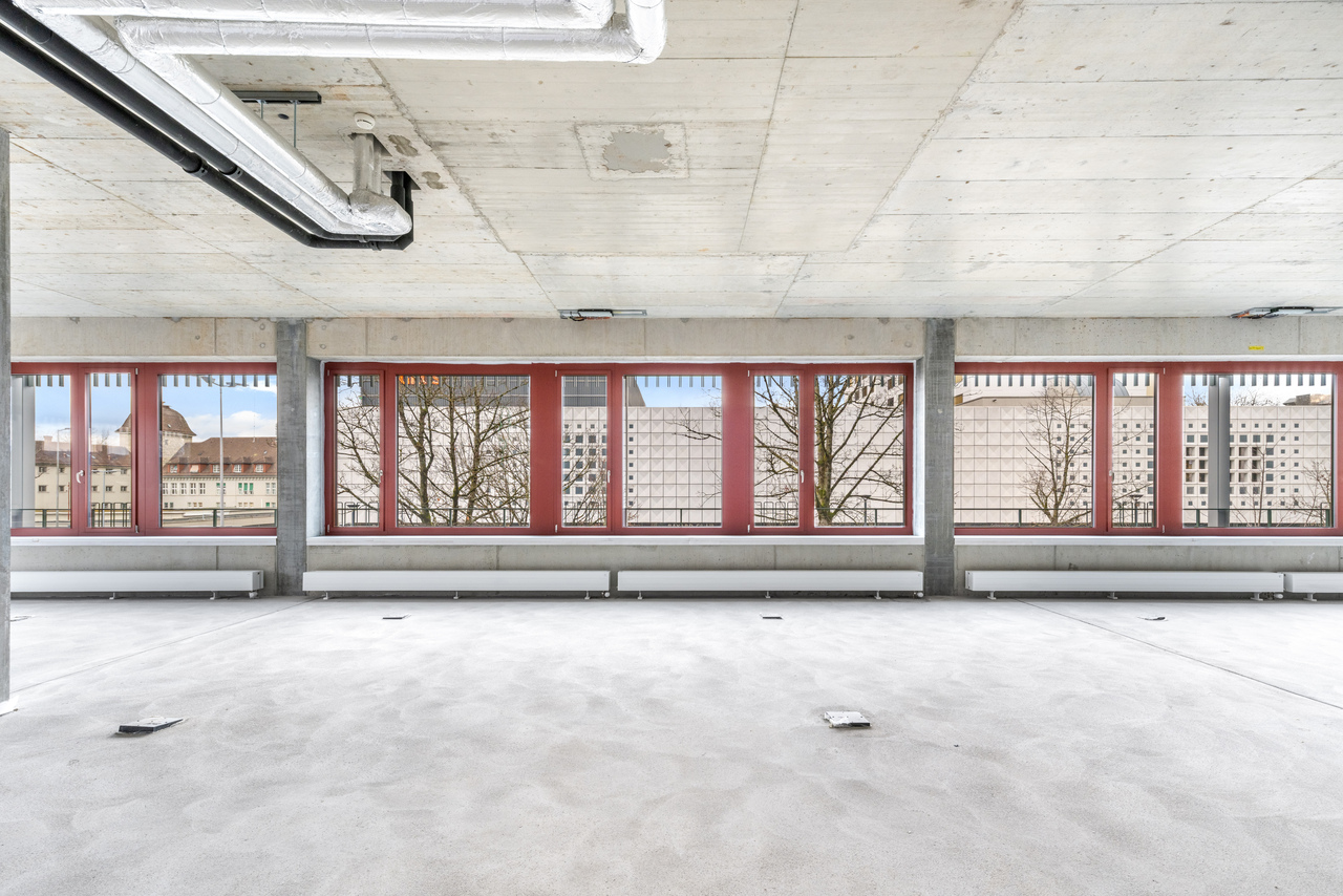 210m² office, photo 6 of 8