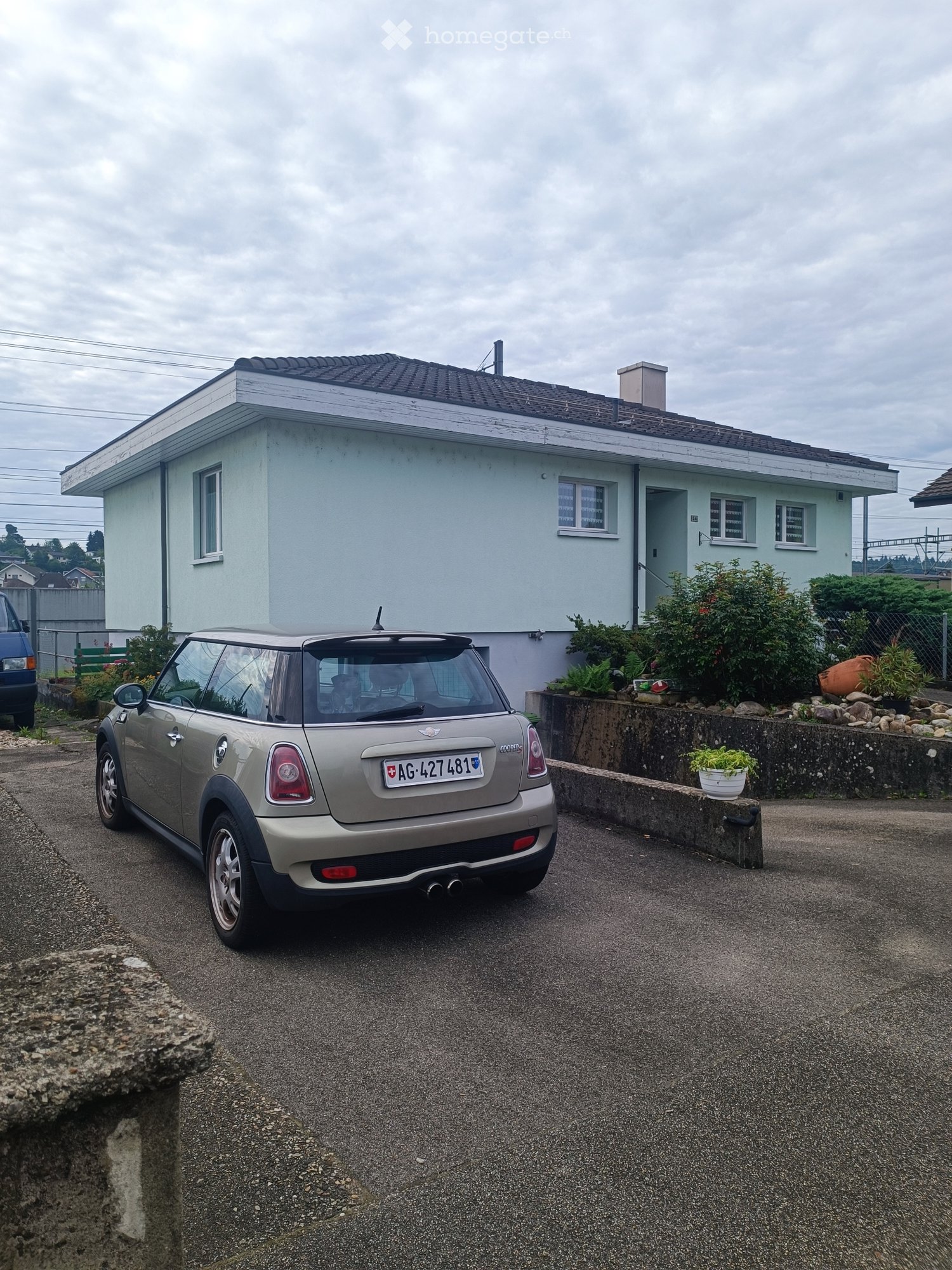 3 rooms single house