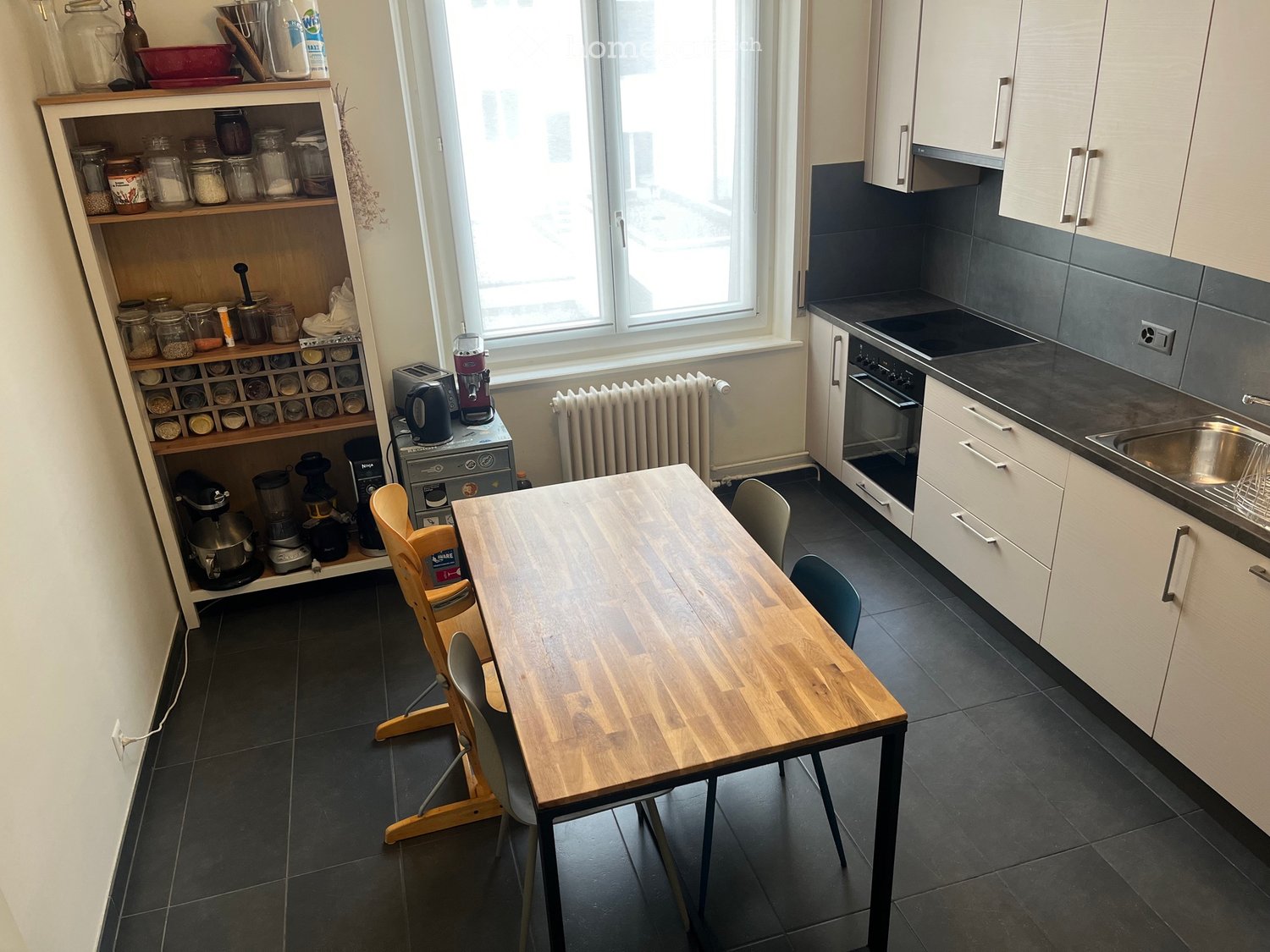 4 rooms apartment