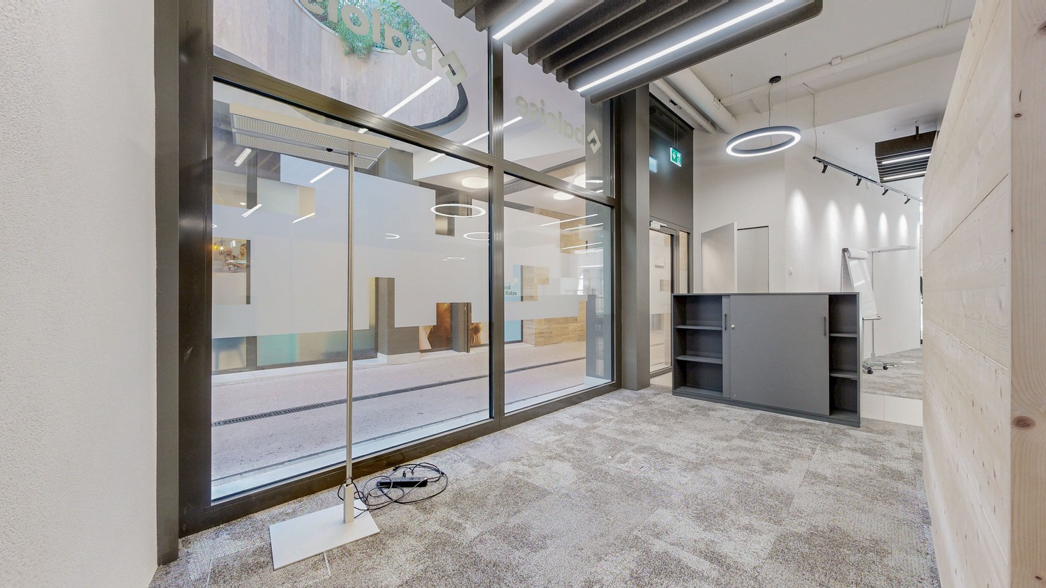 345m² ufficio