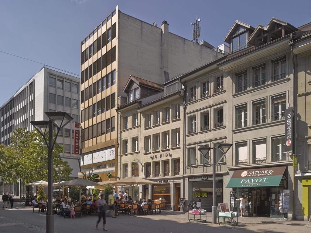 790m² shop, photo 7 of 10